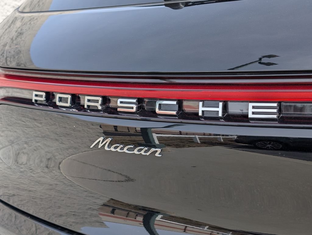 Used 2025 Black Porsche  image 32