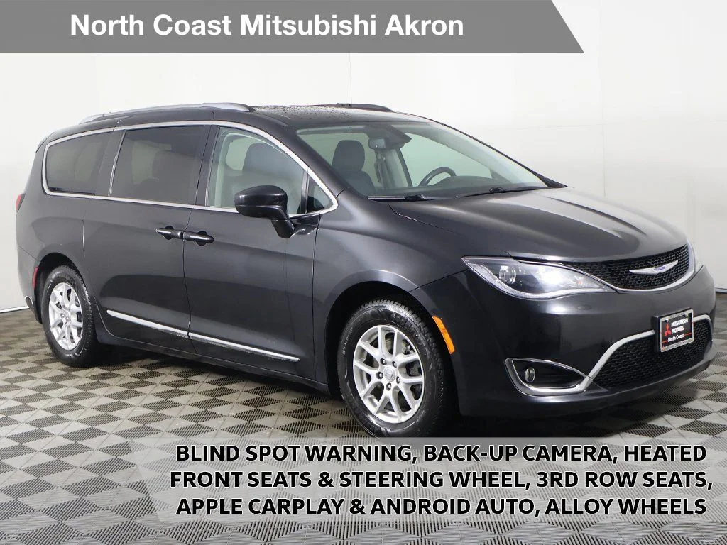 2020 Chrysler Pacifica Touring L