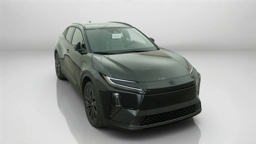 New 2027 Midnight Black Metallic Toyota XSE image 4