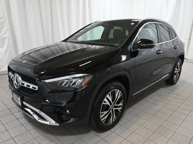Used 2025  Mercedes-Benz GLA 250 image 17