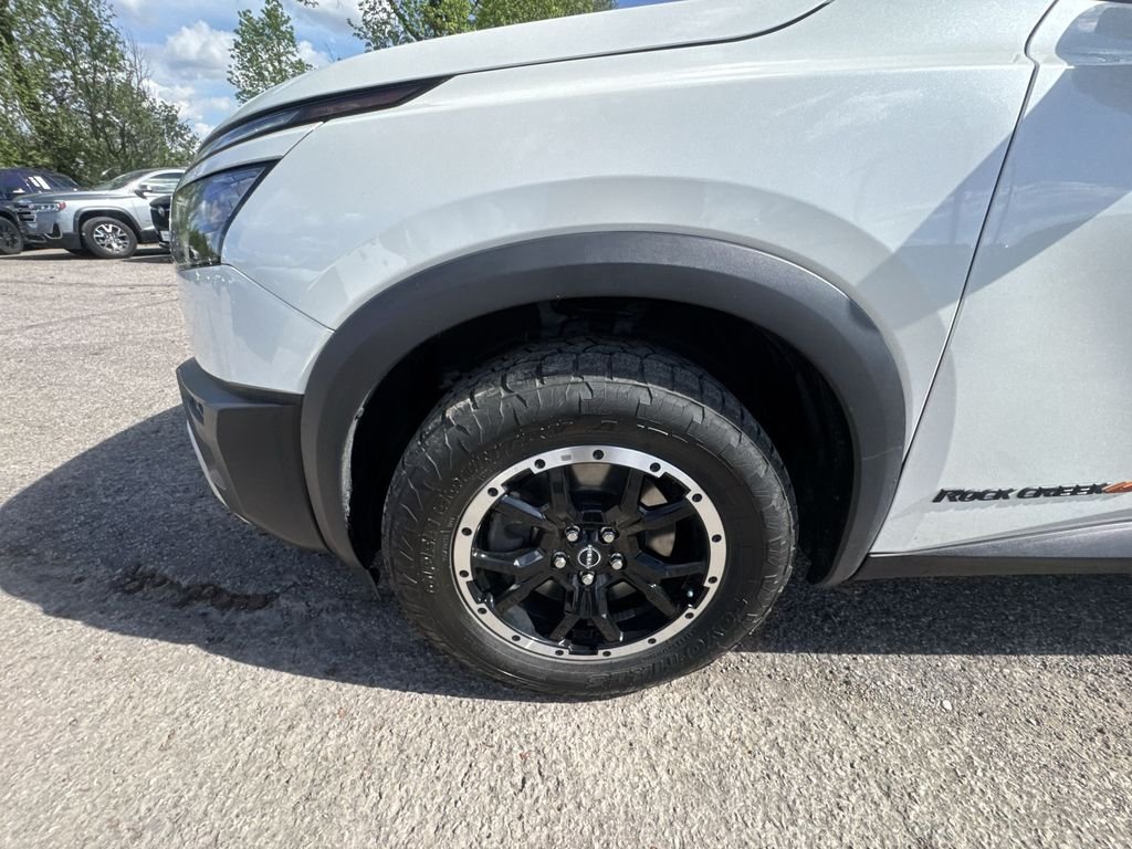 Used 2023 White Nissan Rock Creek image 10