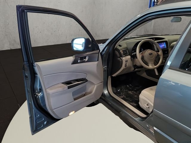 Used 2011 Sage Green Metallic Subaru 2.5X image 16