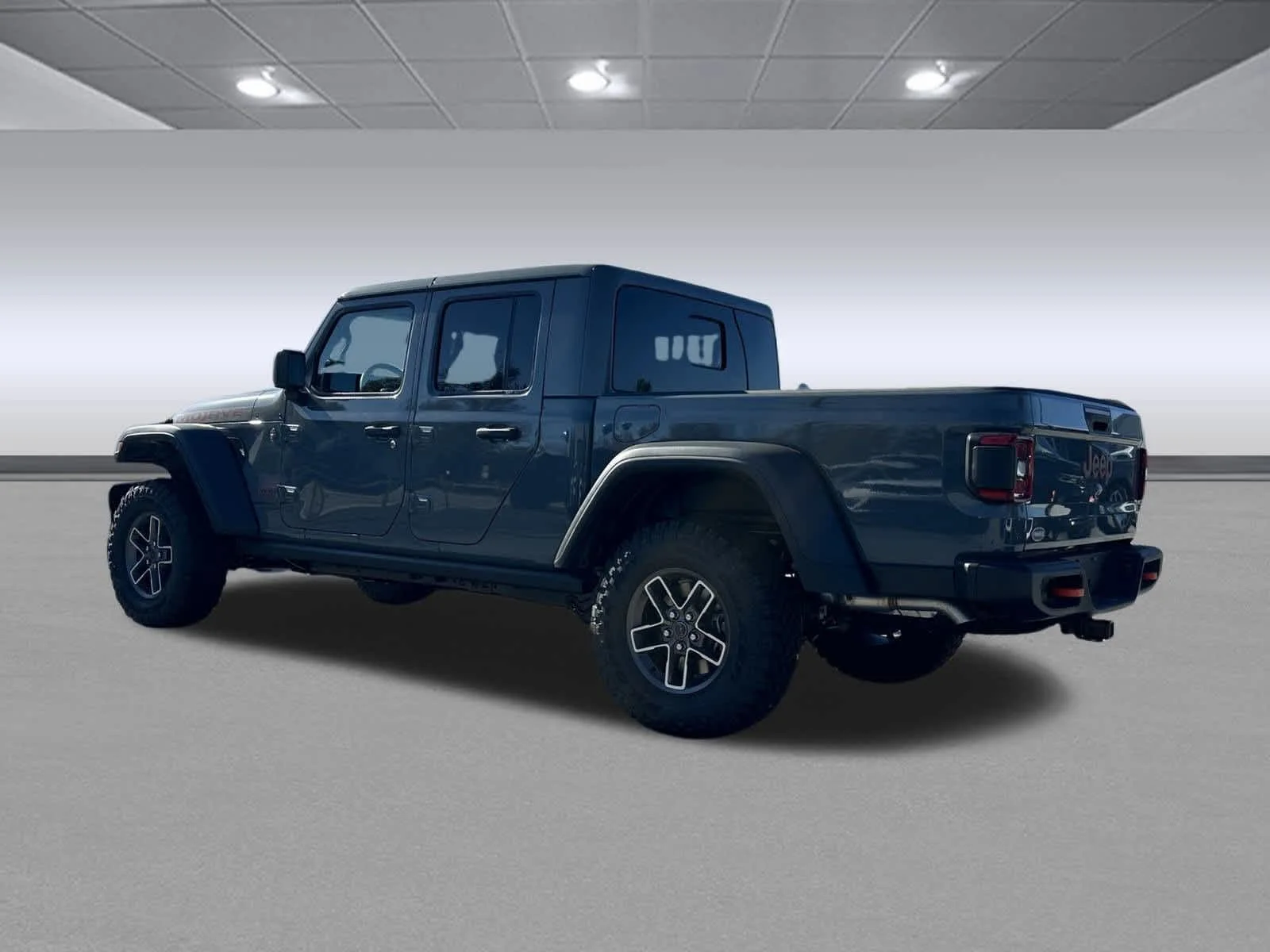 New 2026 Anvil Clear-Coat Exterior Paint Jeep Mojave image 5