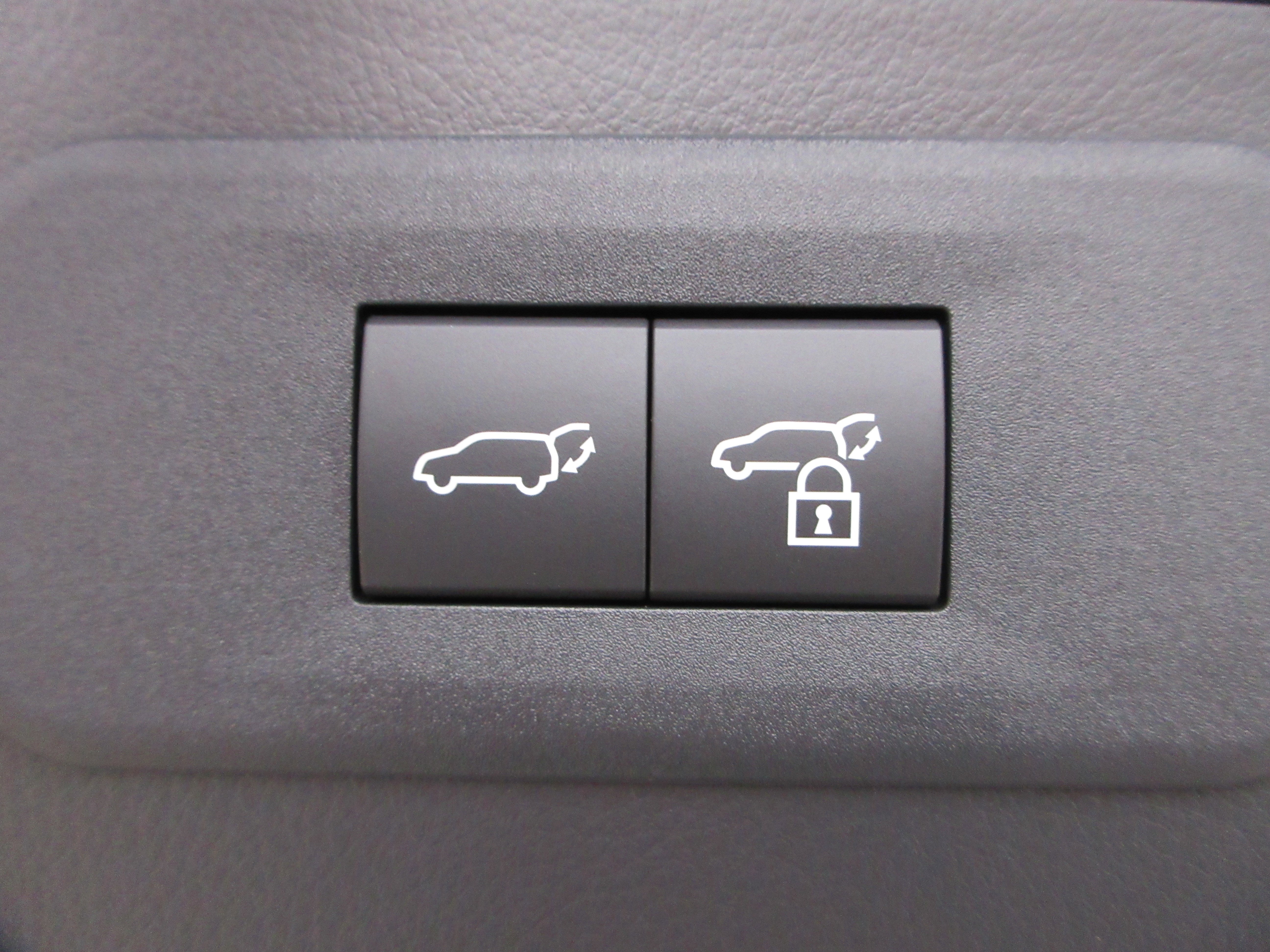 2026 Lexus NX 450h+ F-Sport - Photo 54