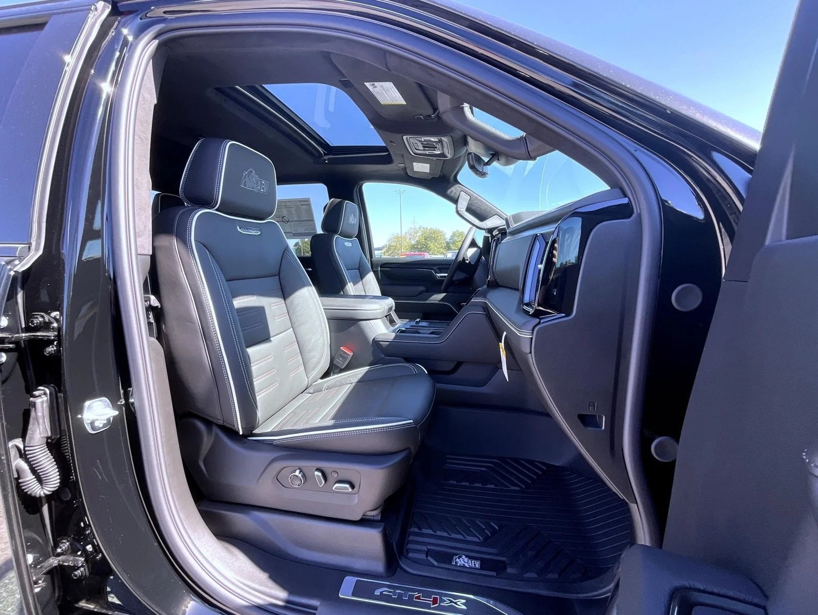 New 2026 Onyx Black GMC AT4X image 15