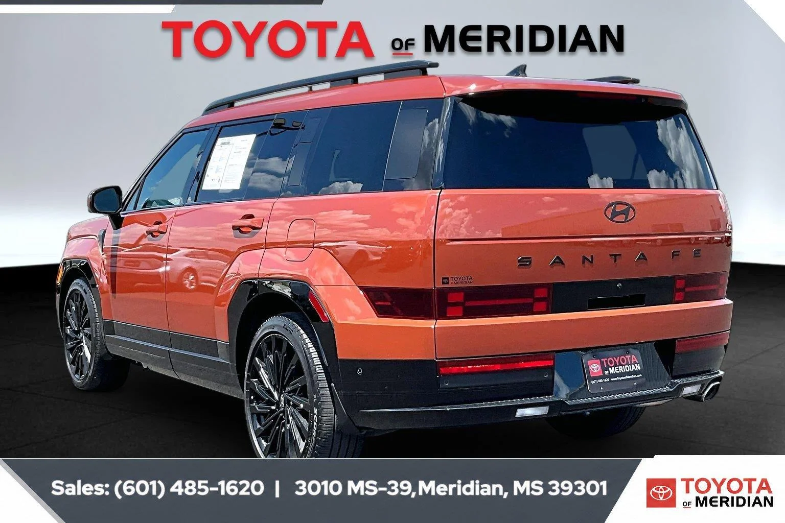 Used 2025 Terracotta Orange Hyundai Calligraphy image 2
