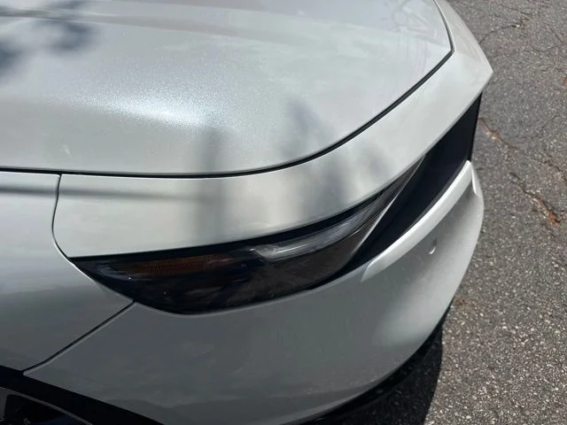 Used 2023 White Honda Touring image 4