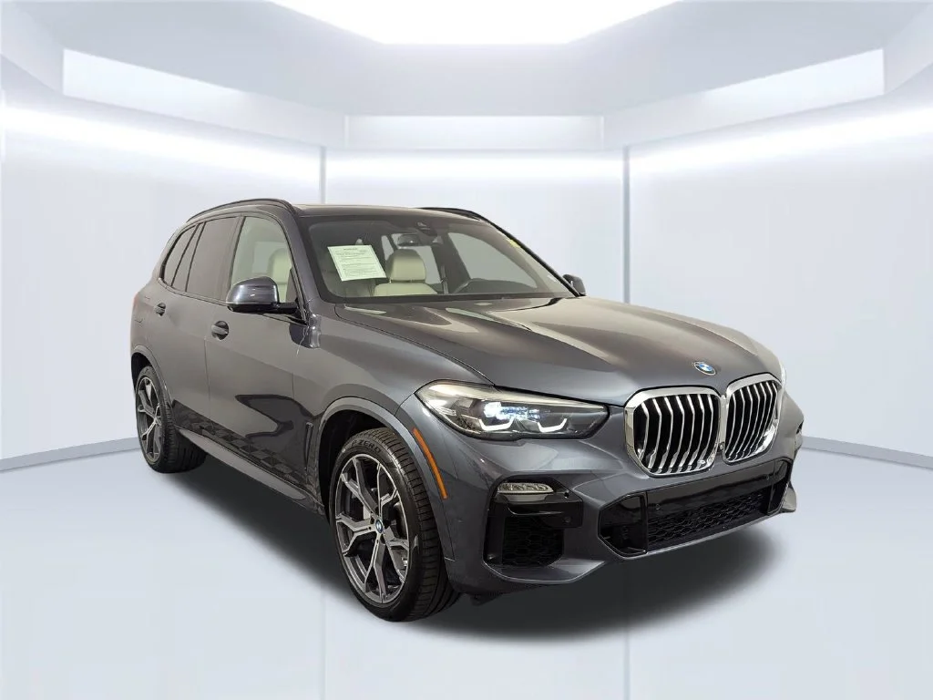 Certified Used 2019 Gray BMW xDrive40i image 20