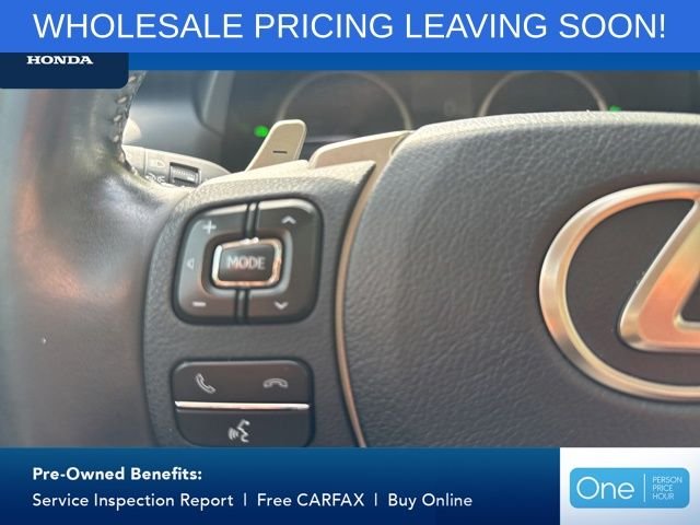 Used 2020 White Pearl Lexus 300h image 24