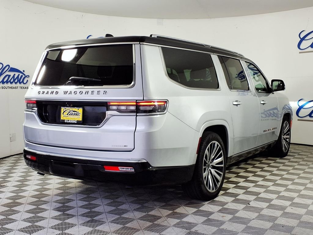 2024 Jeep Grand Wagoneer L Series III - Photo 6