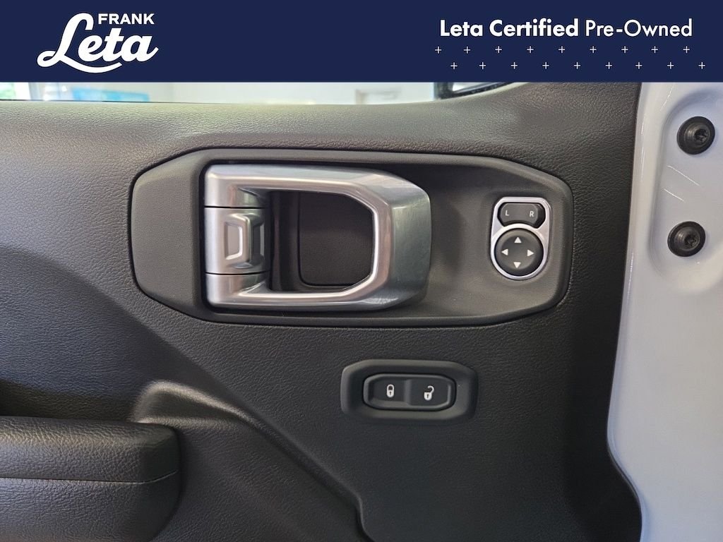 Used 2023 Bright White Clearcoat Jeep  image 21