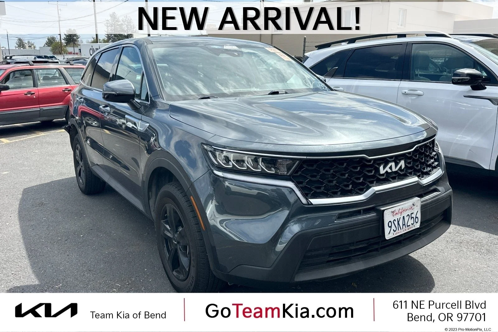 2023 Kia Sorento LX AT 4WD's photo