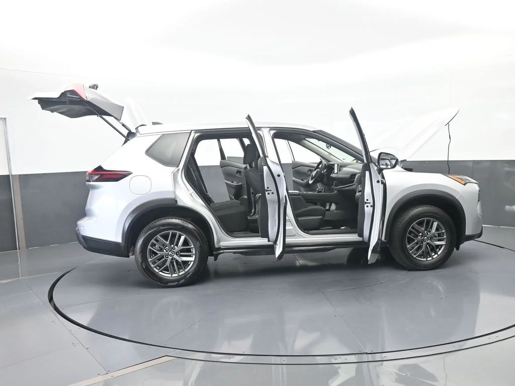 Used 2024 Brilliant Silver Metallic Nissan S image 65