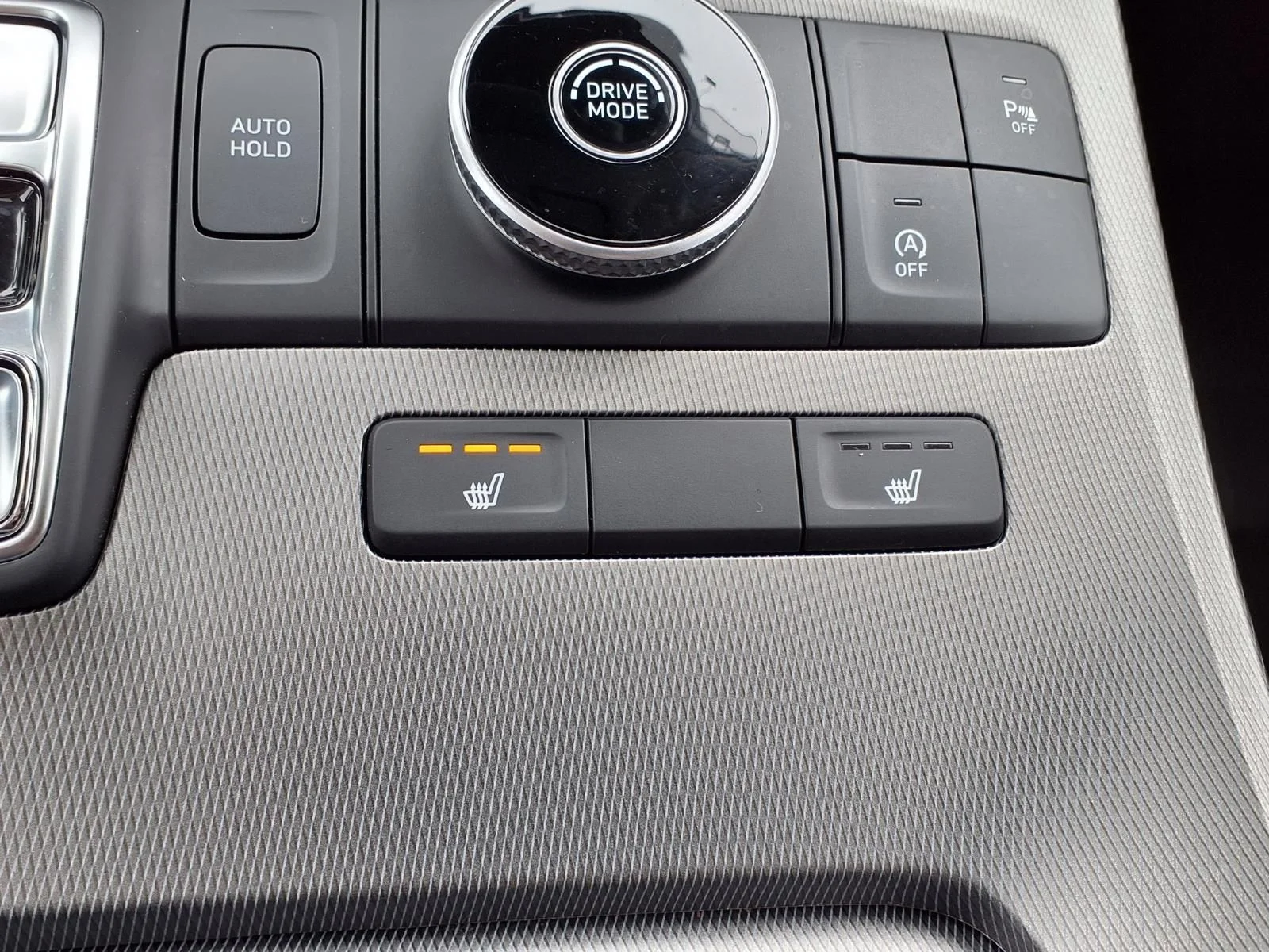 Used 2022 Black Hyundai SEL image 13