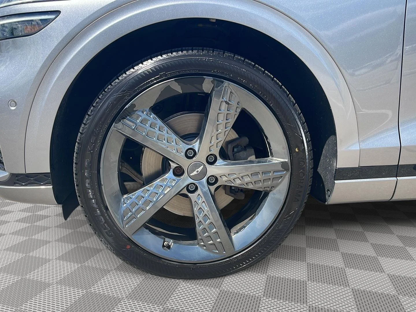 Used 2022 Savile Silver Genesis 2.5T image 9