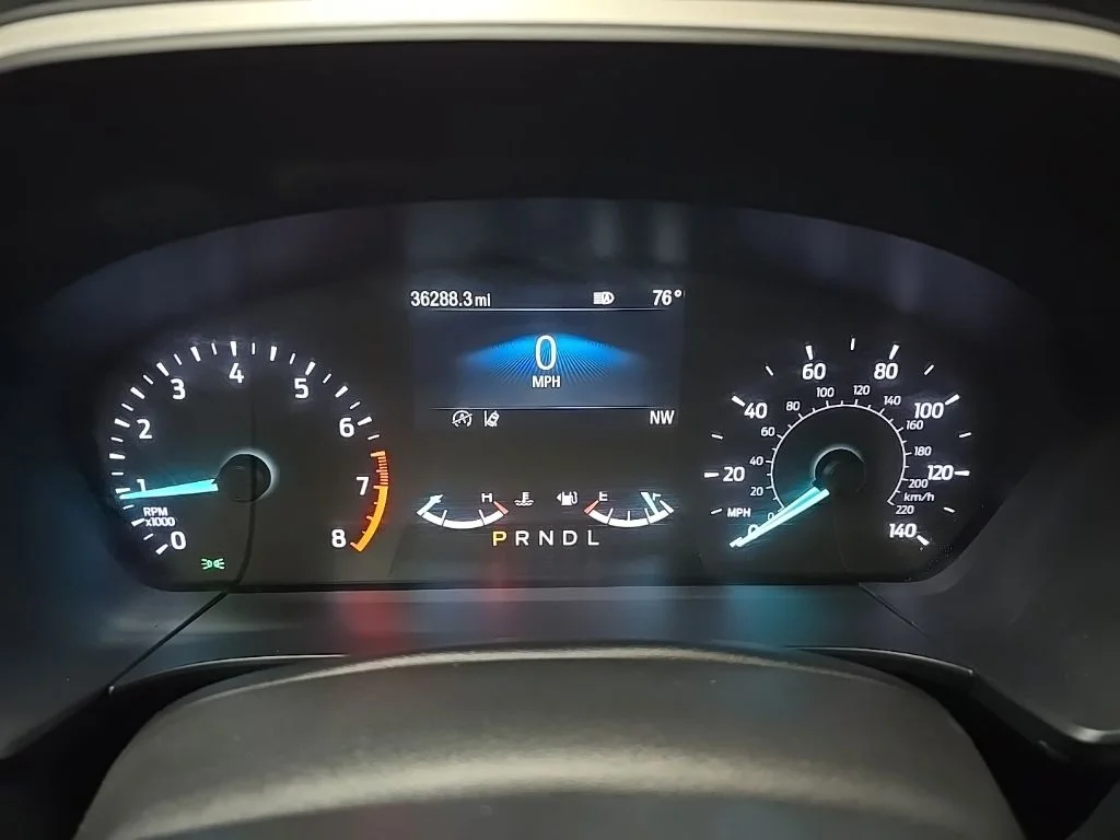 Used 2022 Gray Metallic Ford SE image 25