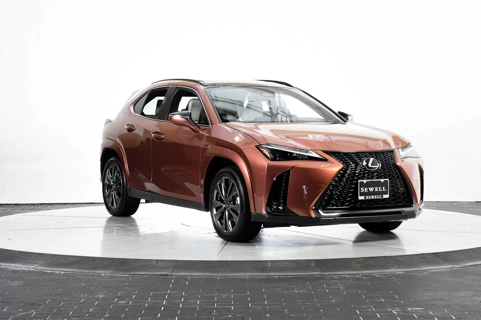 Used 2025 COPPER CREST WITH OBSIDIA Lexus F SPORT Design image 7