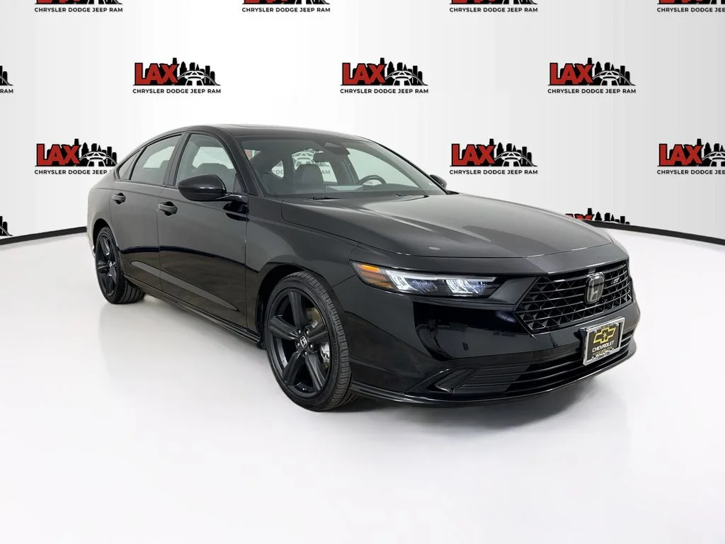 Used 2024  Honda Sport-L image 1