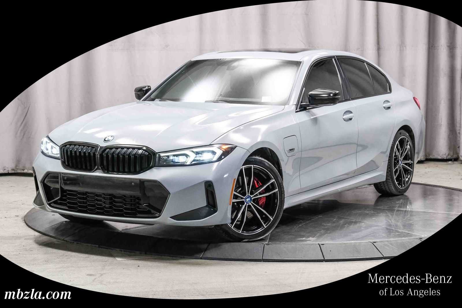 2023 BMW 3 Series 330e xDrive Sedan's photo