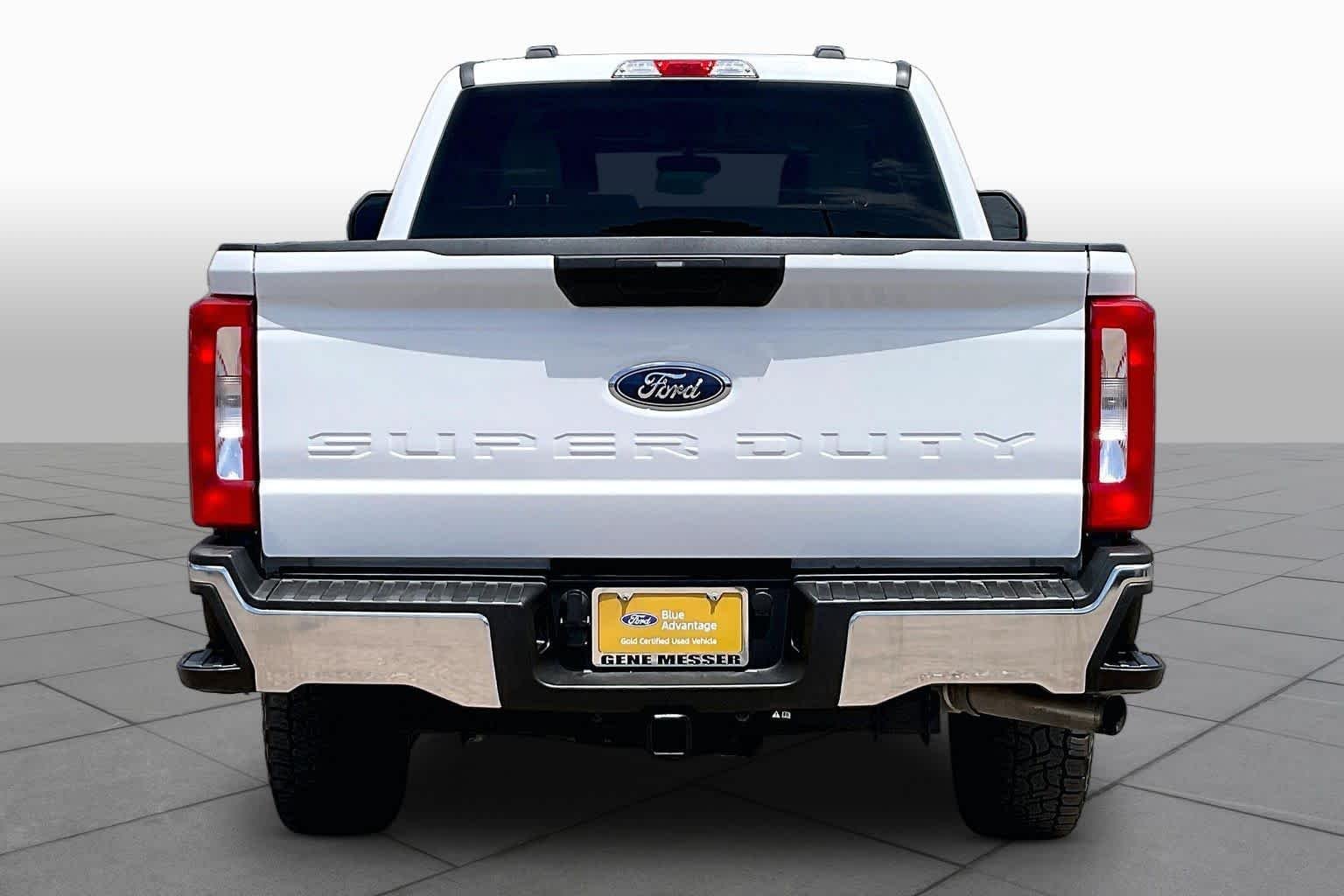 Used 2024 Oxford White Ford XLT image 5