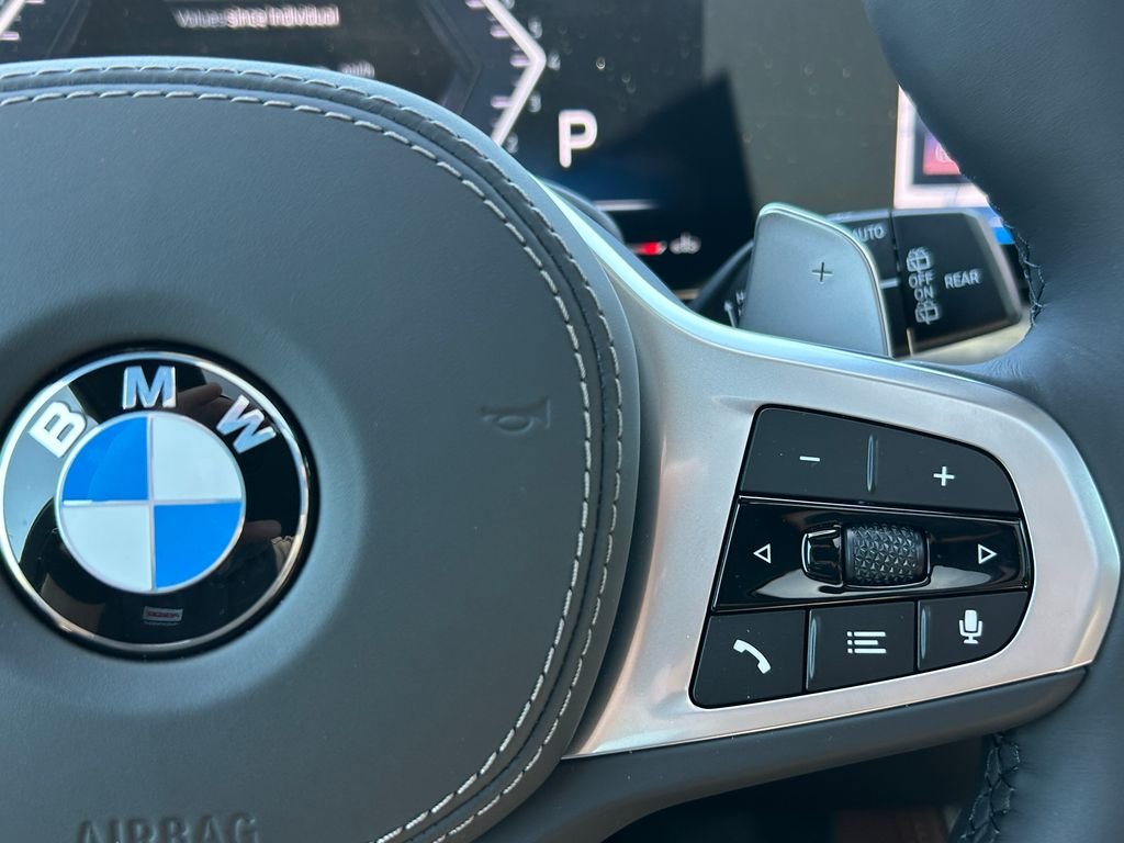 New 2026 Mineral White Metallic BMW xDrive40i image 19