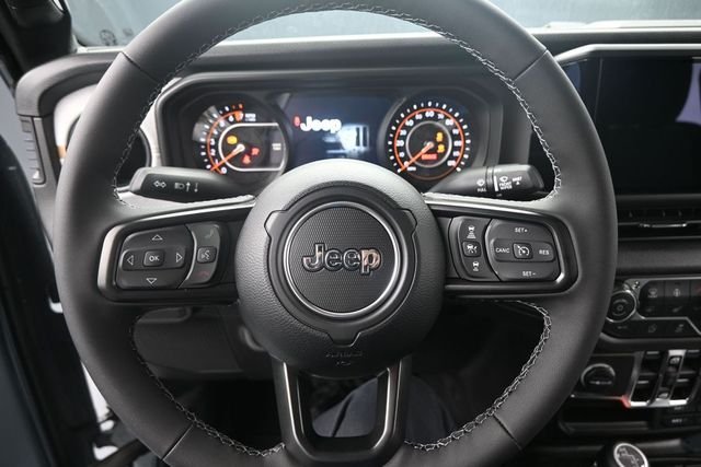 New 2026 Anvil Clear-Coat Exterior Paint Jeep Sport S image 8