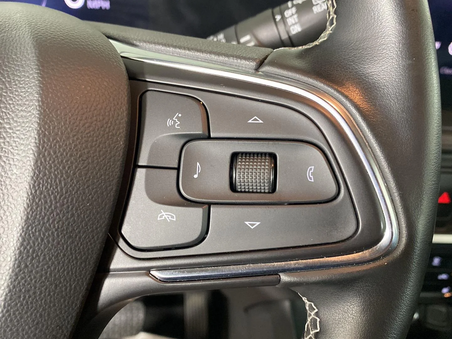 Used 2024 Ocean Blue Metallic Buick Preferred image 22