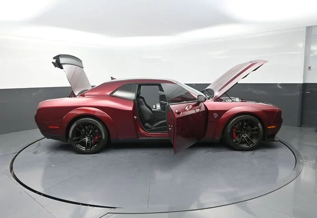 Used 2022 Red Dodge SRT Hellcat Widebody image 38