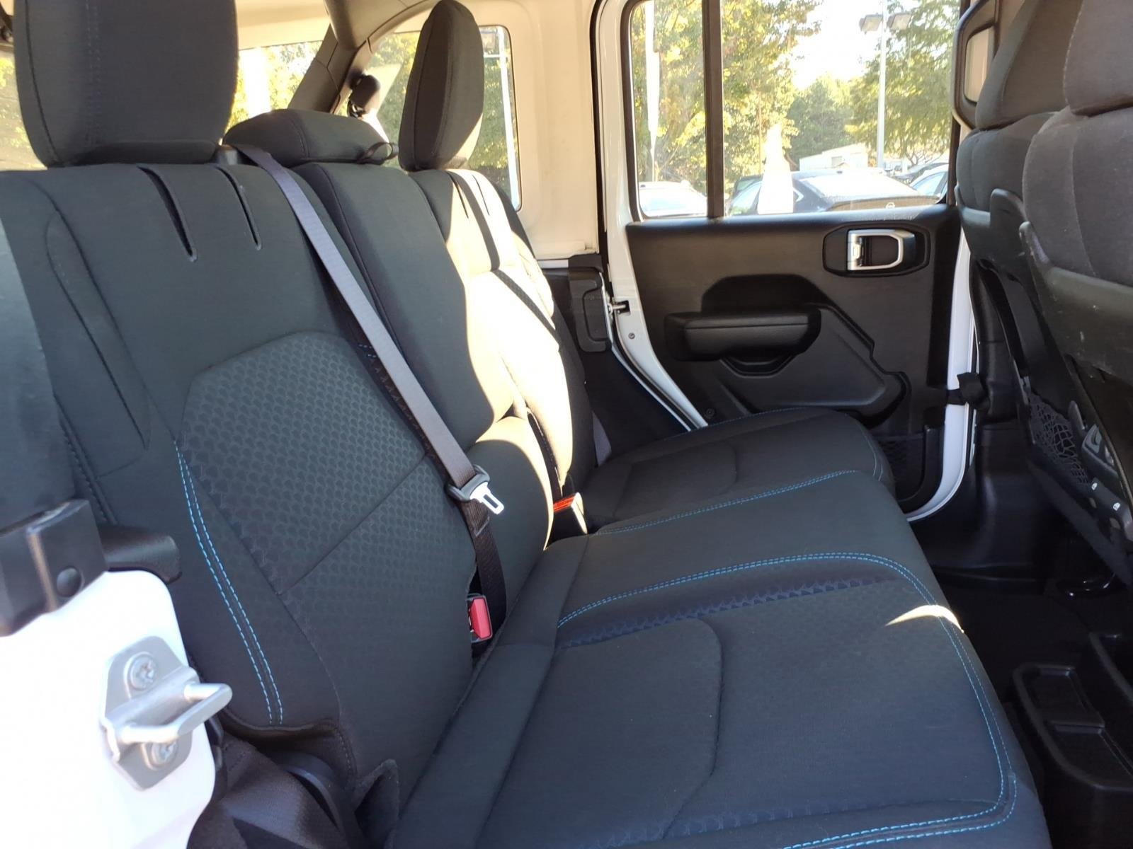 Used 2024 Bright White Clearcoat Jeep Rubicon image 19