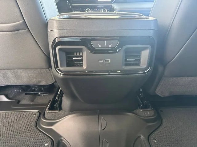 2026 GMC Sierra 2500HD AT4 - Photo 19