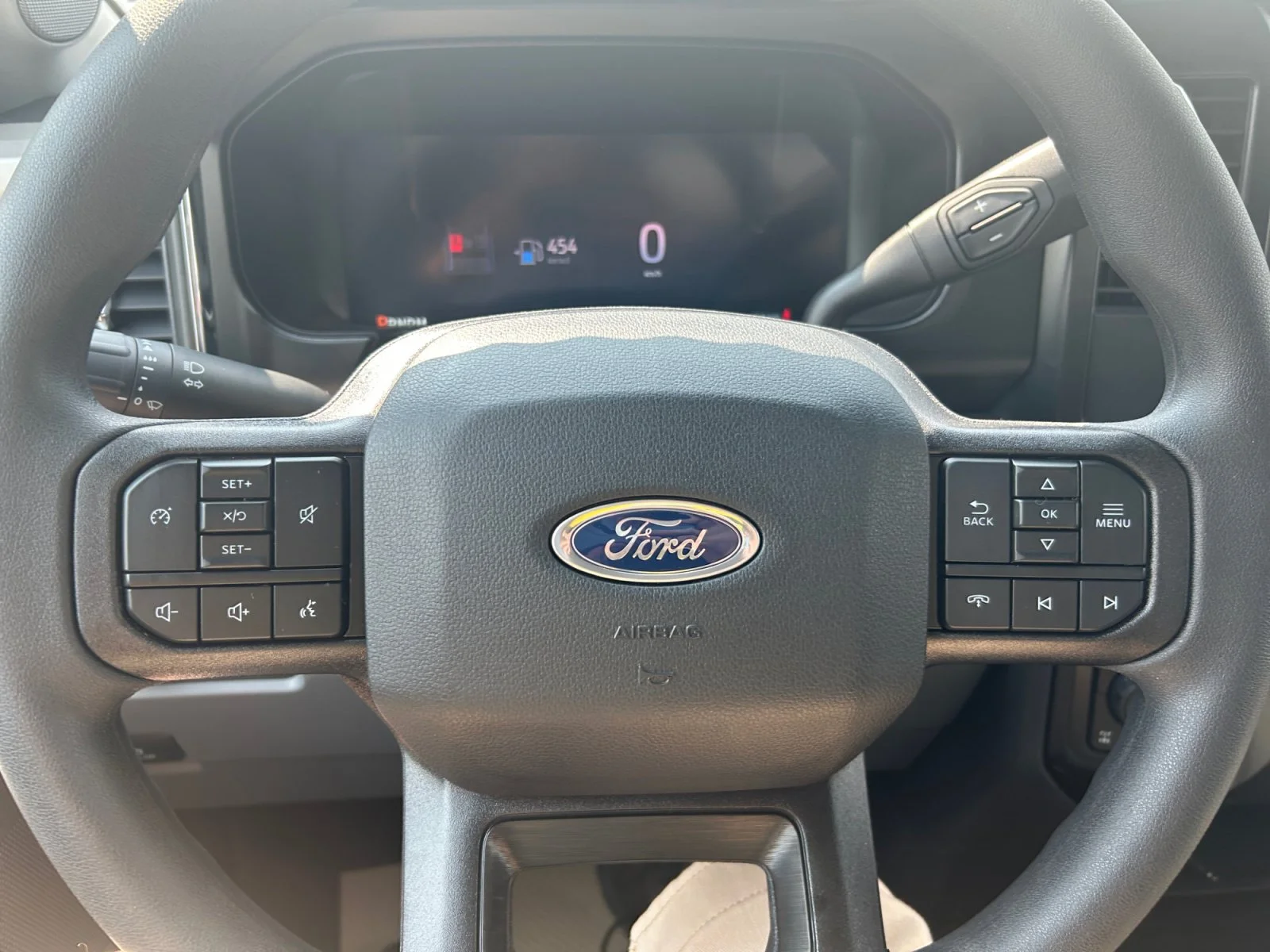 New 2026 Carbonized Grey Metallic Ford XLT image 21