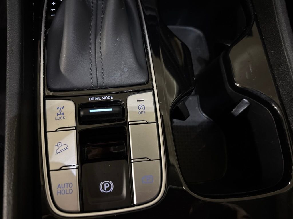 Certified Used 2026 Green Hyundai SE image 22