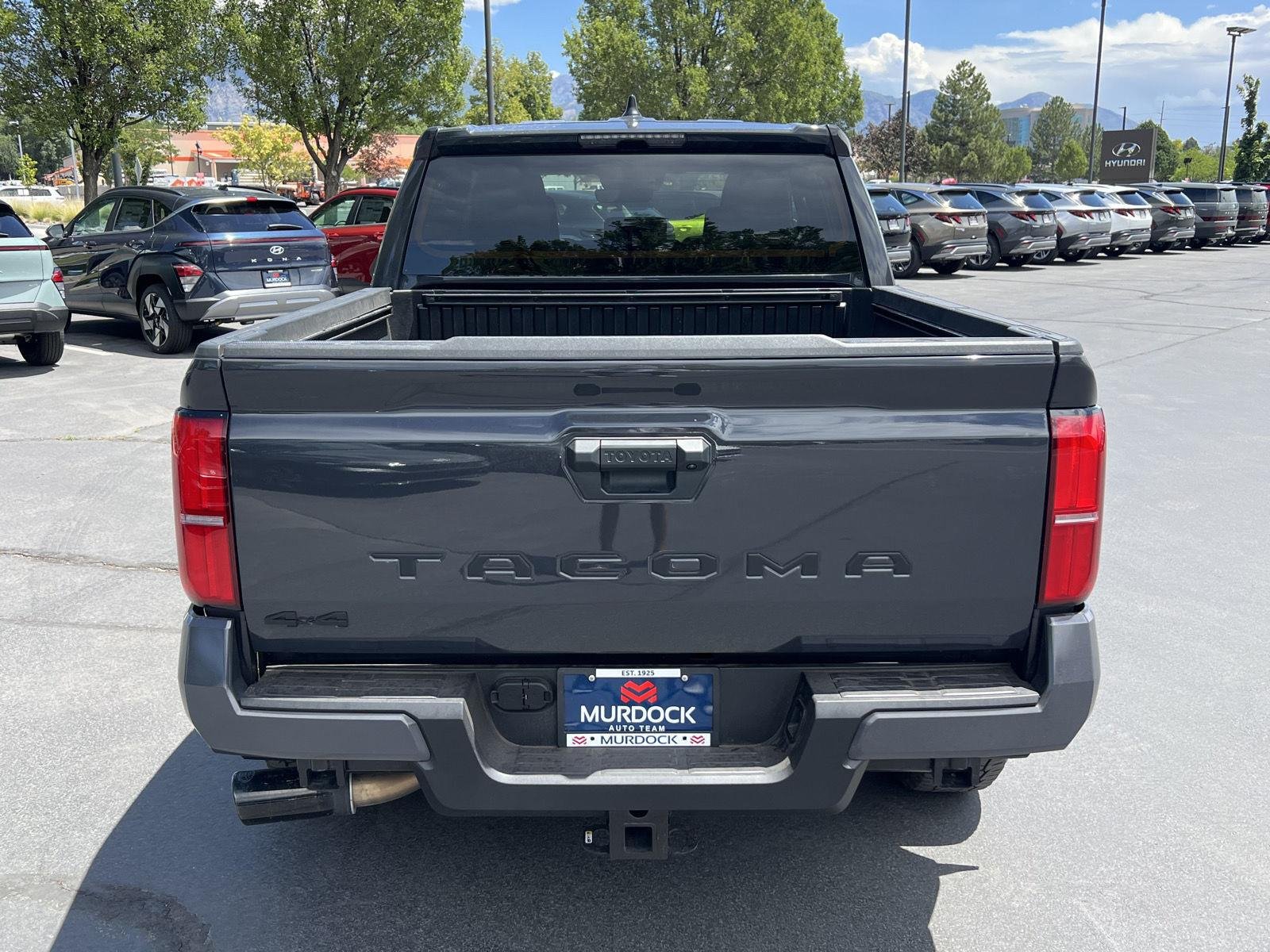 2025 Toyota Tacoma TRD Off Road - Photo 9