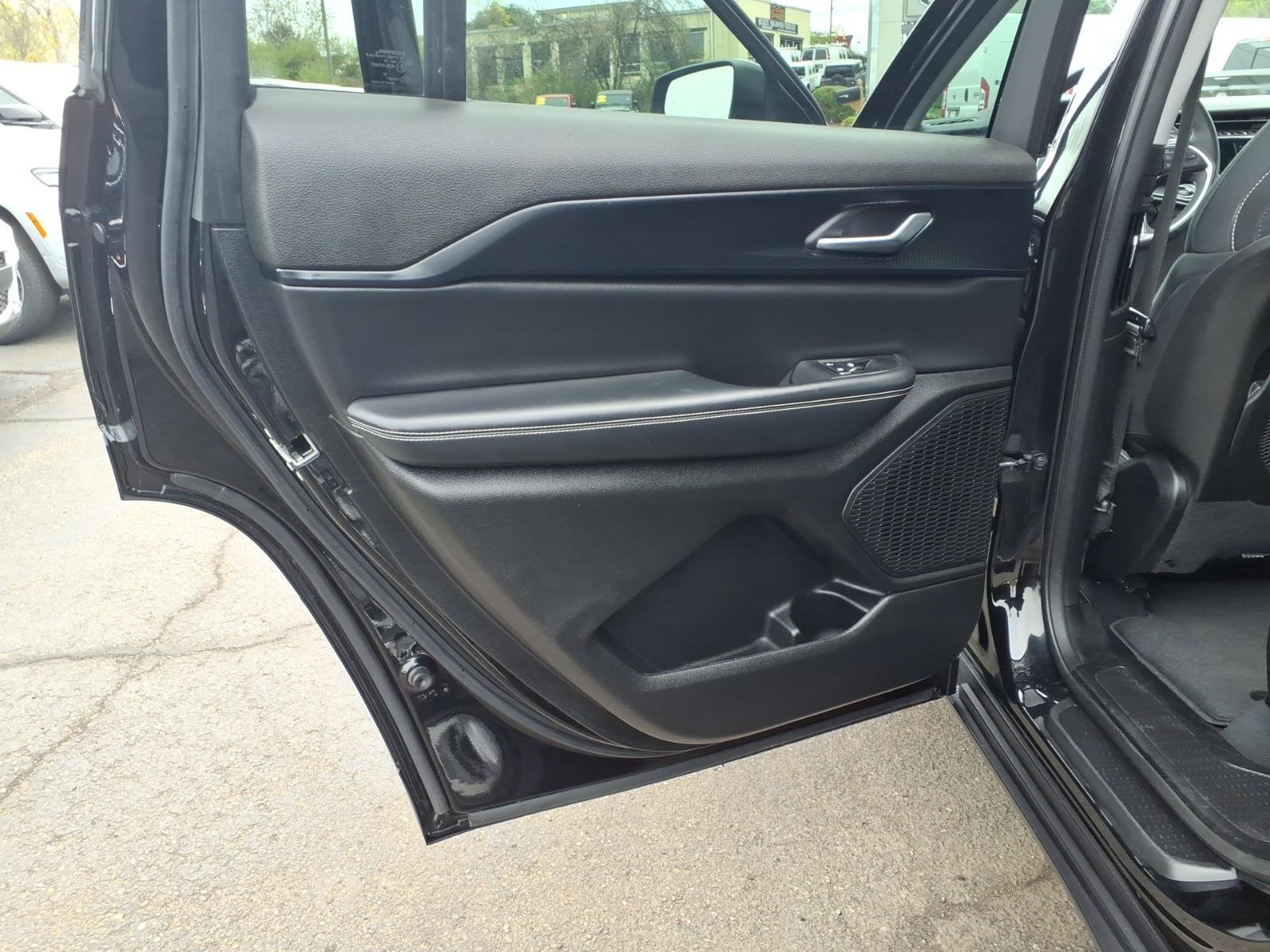 Used 2023 Black Jeep Laredo image 11