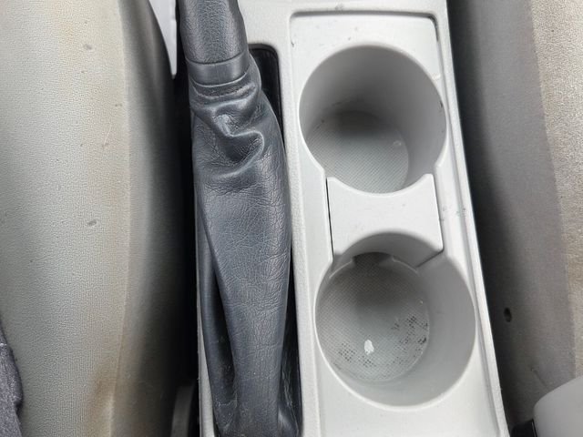 Used 2013 Gray Toyota L image 18