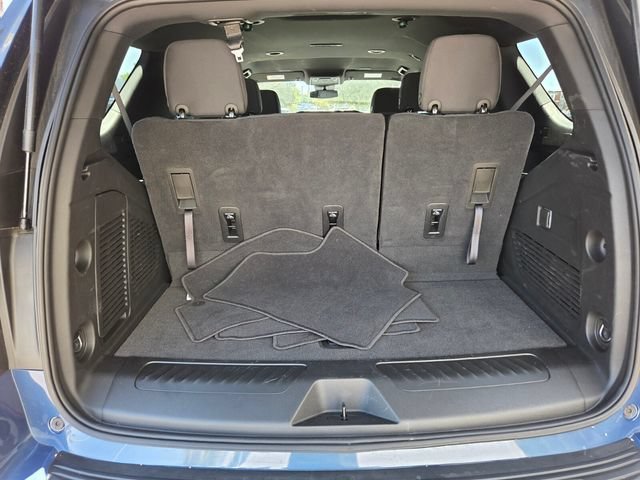2025 Chevrolet Tahoe LS - Photo 14