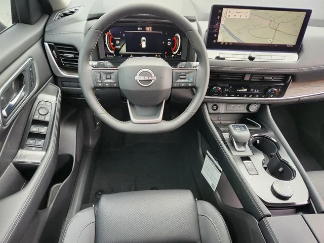 New 2026 White Nissan Platinum image 15