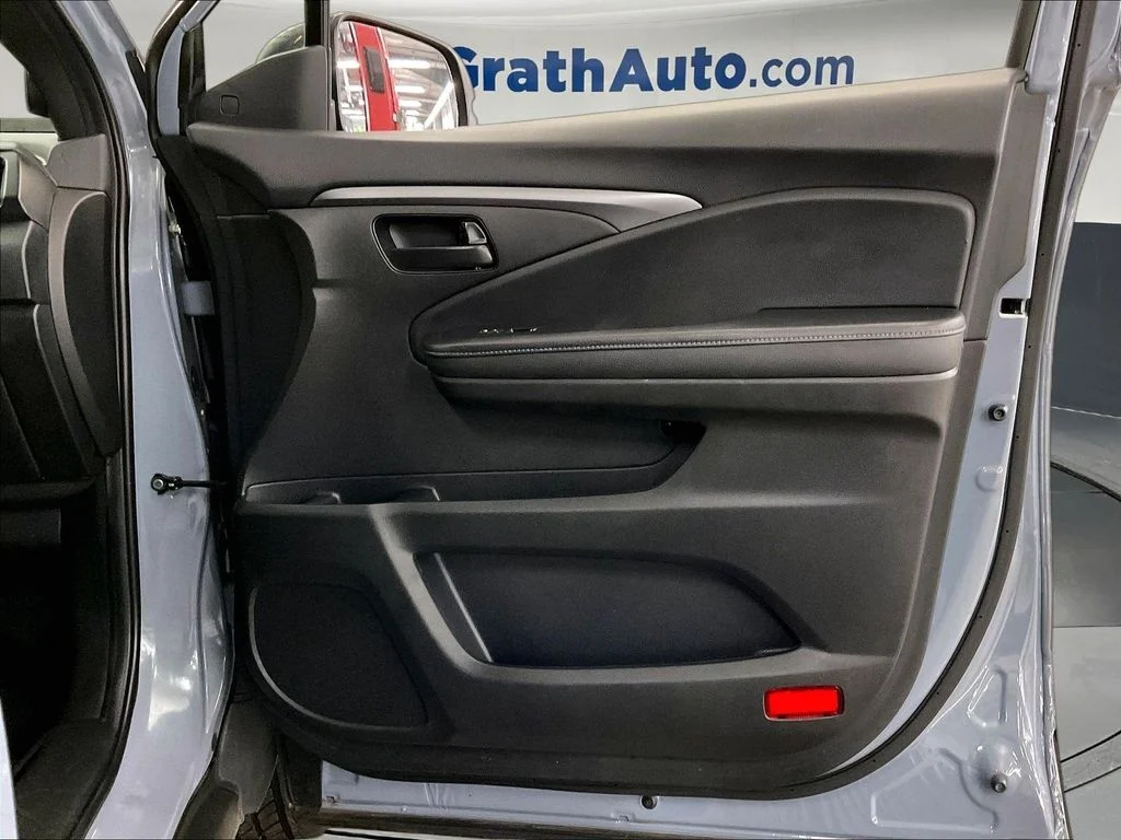 Used 2023 Gray Honda EX-L image 28