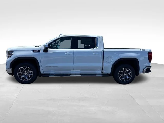 New 2026 Glacier White Tricoat GMC SLT image 2