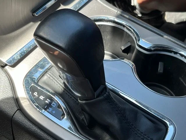 Used 2021 White Jeep Laredo X image 41