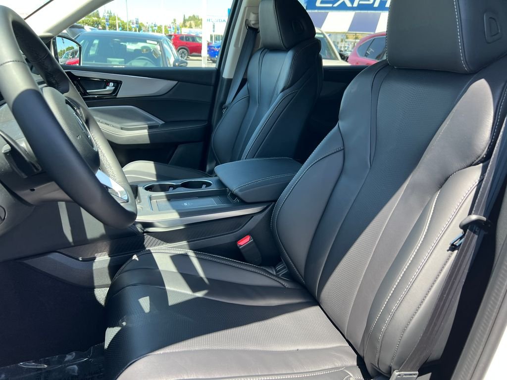 New 2026 Platinum White Pearl Acura Technology Package image 15