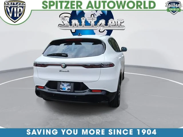 Used 2025 White Alfa Romeo Base image 7
