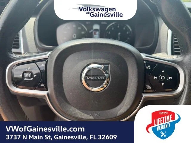 Used 2018 Onyx Black Metallic Volvo Inscription image 25