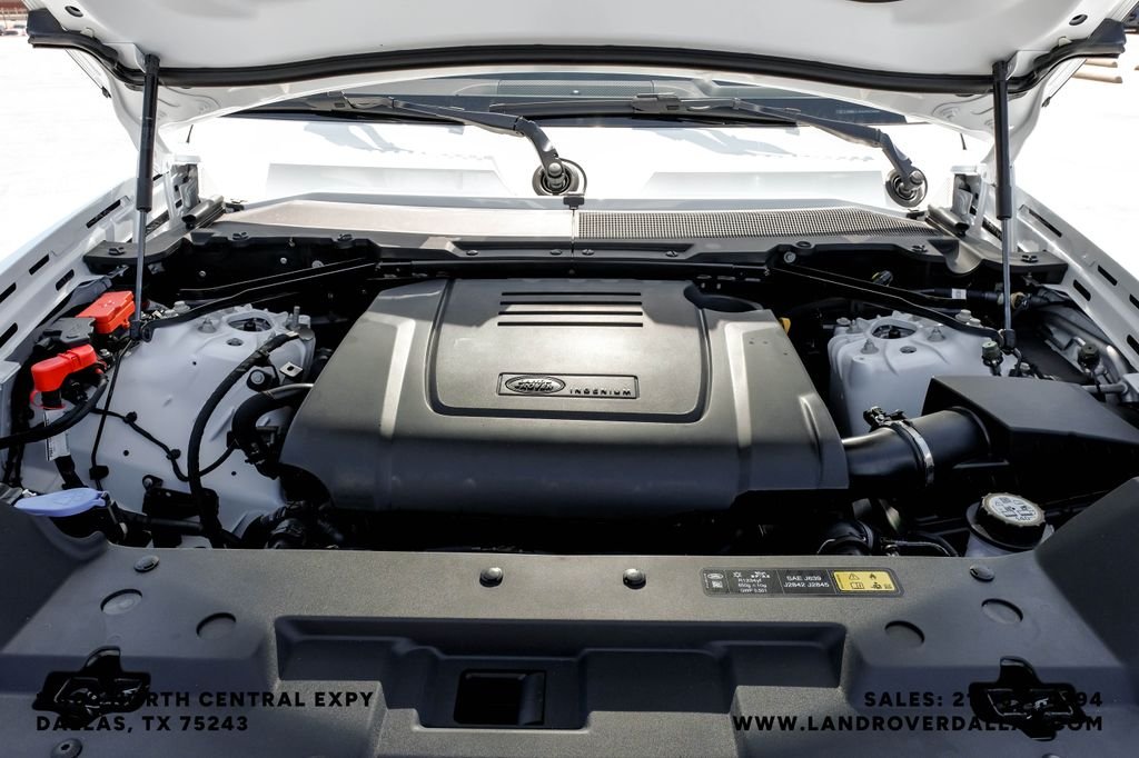 New 2026 Fuji White Land Rover S image 49