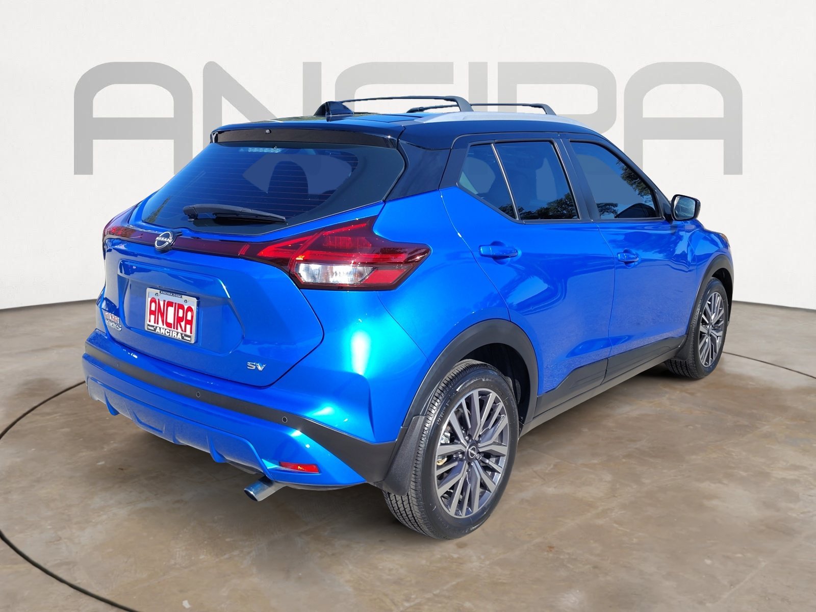 Certified Used 2024 Electric Blue Metallic/Super Black Nissan SV image 12