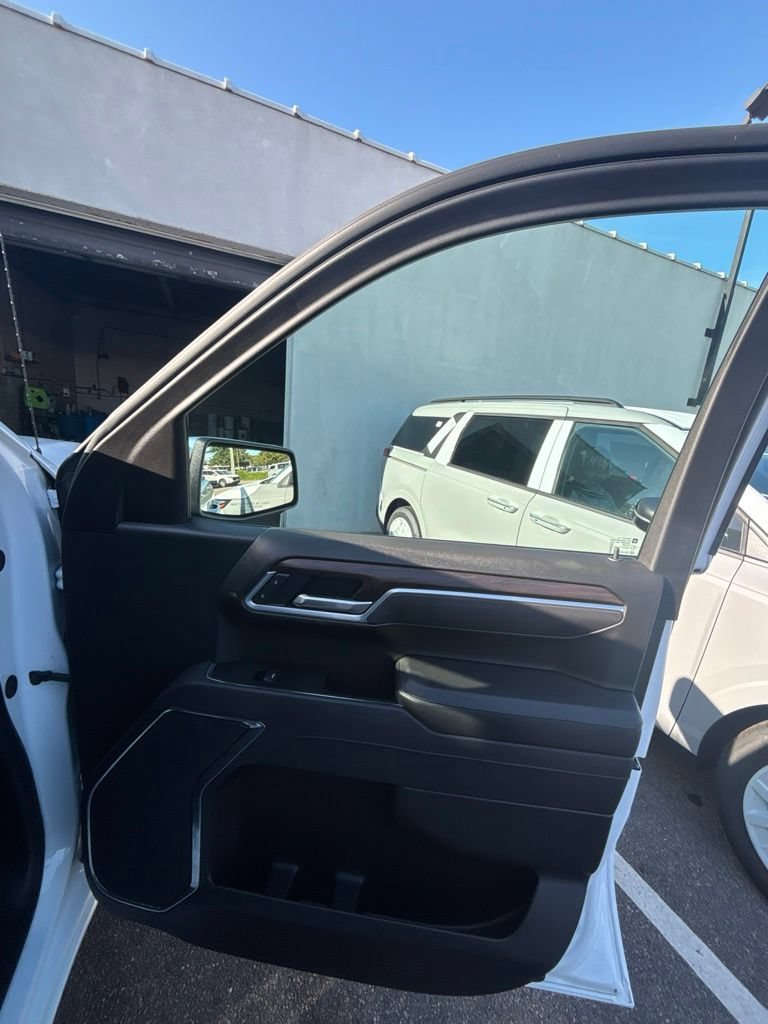 Used 2026 Summit White GMC SLT image 23