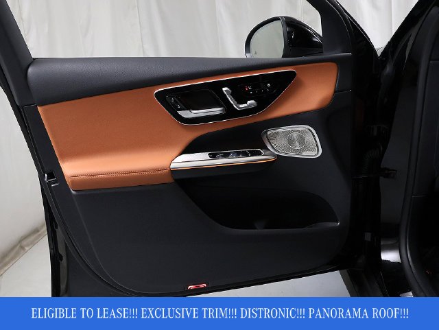 Certified Used 2026 Black Mercedes-Benz GLC 300 image 24
