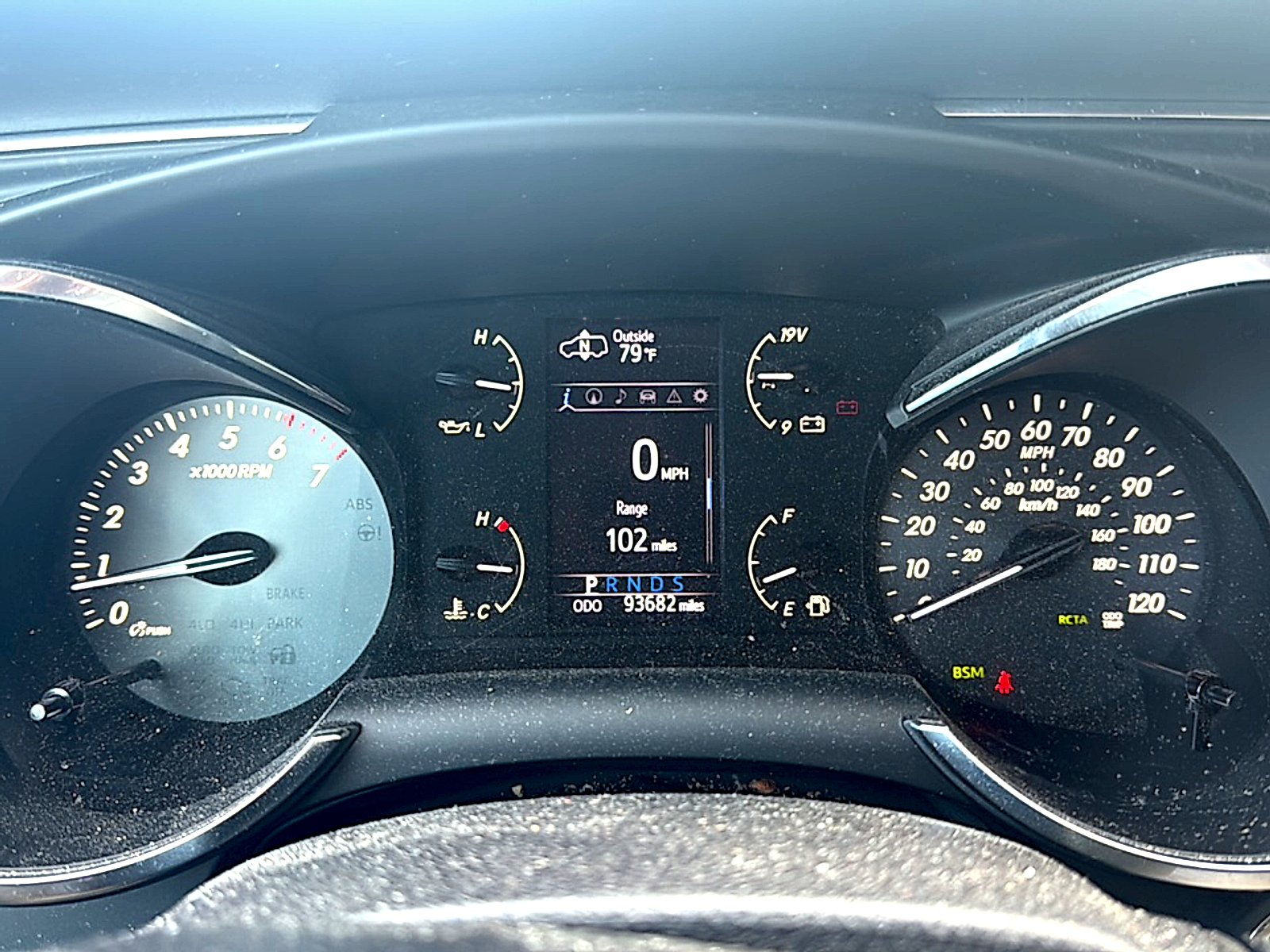 Used 2020 Blizzard Pearl Toyota Platinum image 9