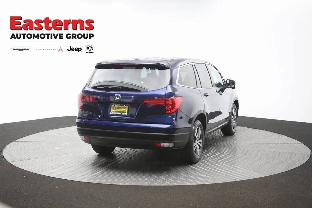 Used 2017 Blue Honda EX-L image 39