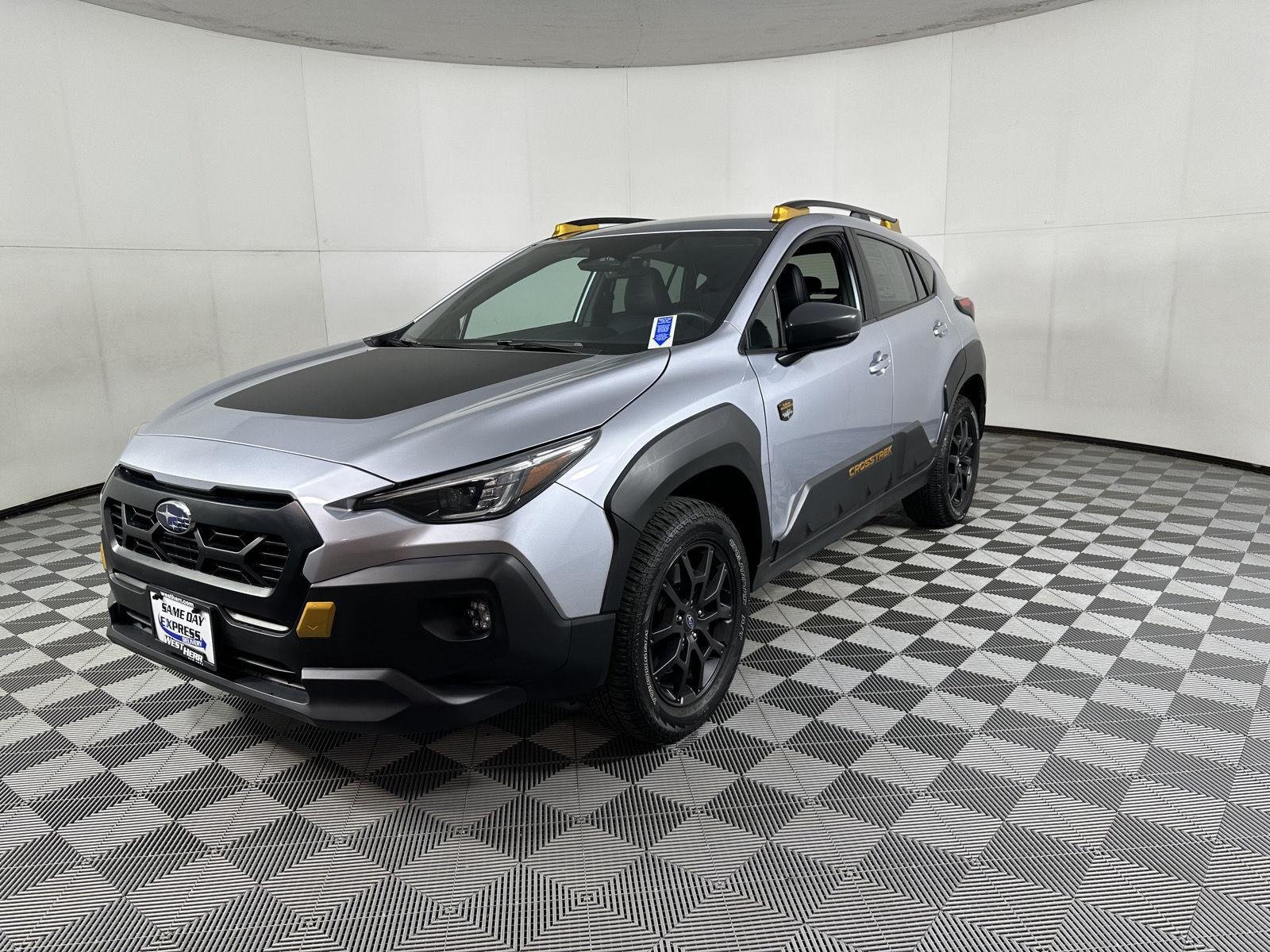 Used 2024 Ice Silver Metallic Subaru Wilderness image 7